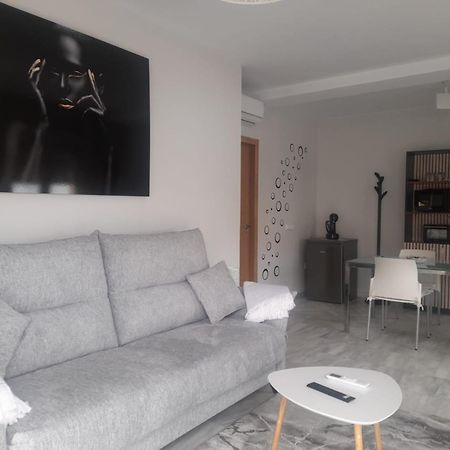 Alojamiento Seda Alcalá de Guadaira Eksteriør billede